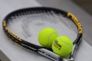 Tennis racket